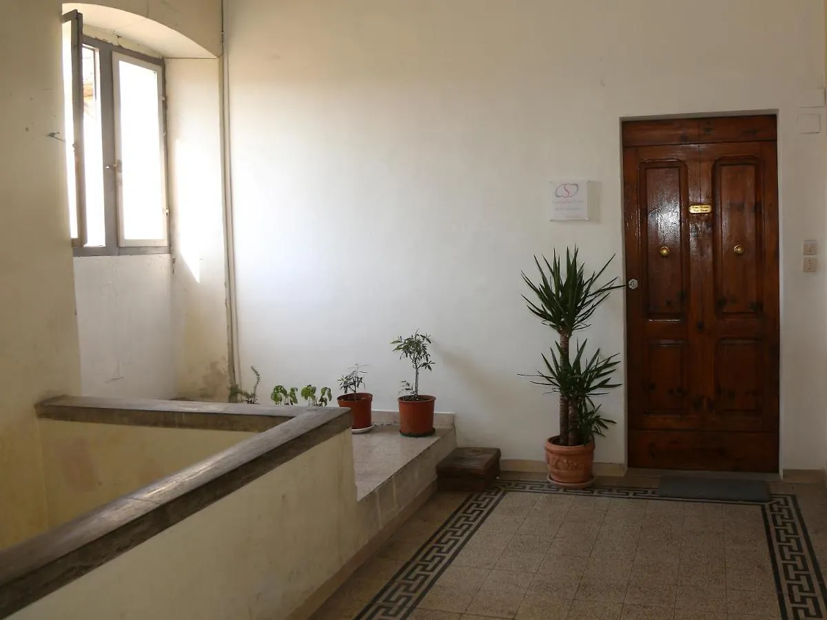 Casa Signora Claudia Bed & Breakfast Arezzo 0*,
